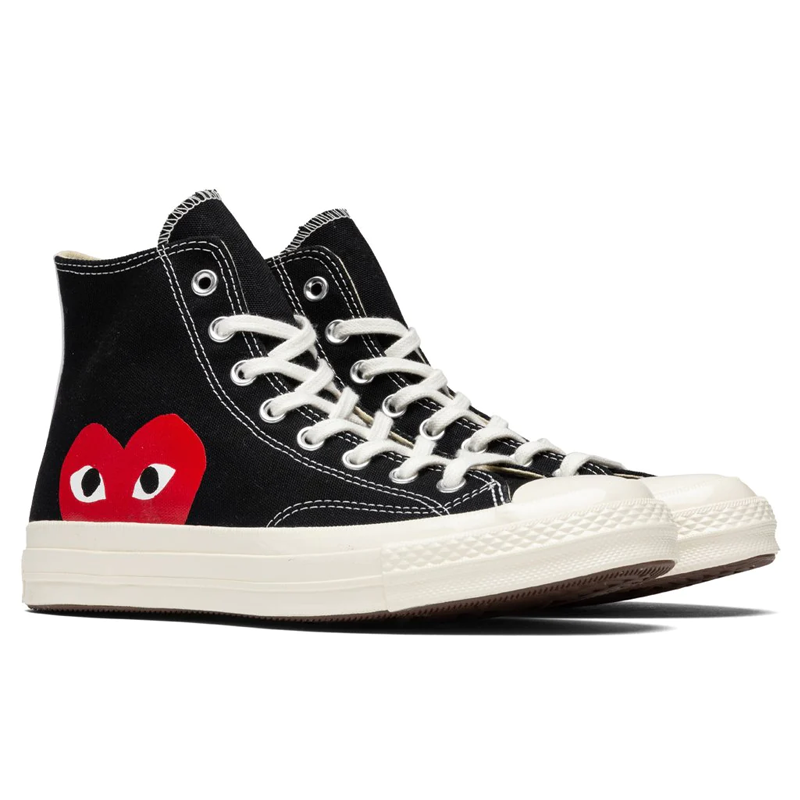 Converse X Comme des Garçons - Noire (coeur rouge)