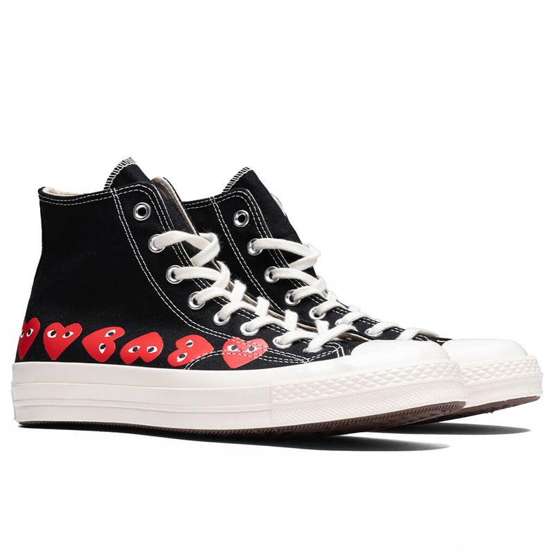 Converse X Comme des Garçons - Noire (multi coeurs rouges)