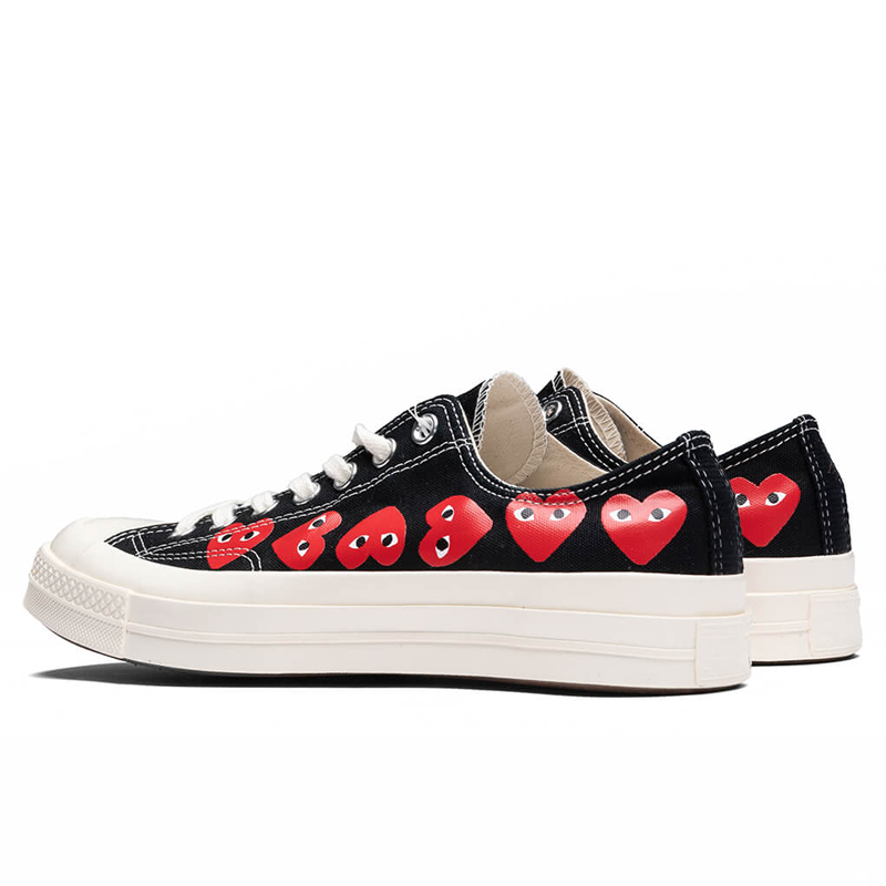 Converse X Comme des Garçons - Noire Basse (multi coeurs rouge)