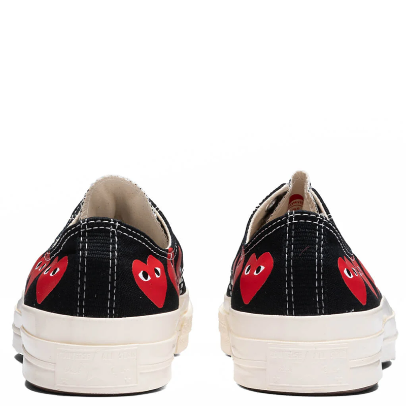 Converse X Comme des Garçons - Noire Basse (multi coeurs rouge)