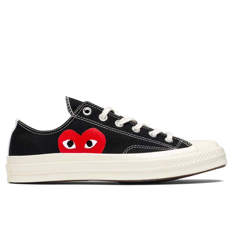 Converse X Comme des Garçons - Noire Basse (coeur rouge)